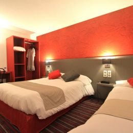 BRIT HOTEL KEROTEL ** - LORIENT CENTRE