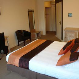 Brit Hotel Olympia